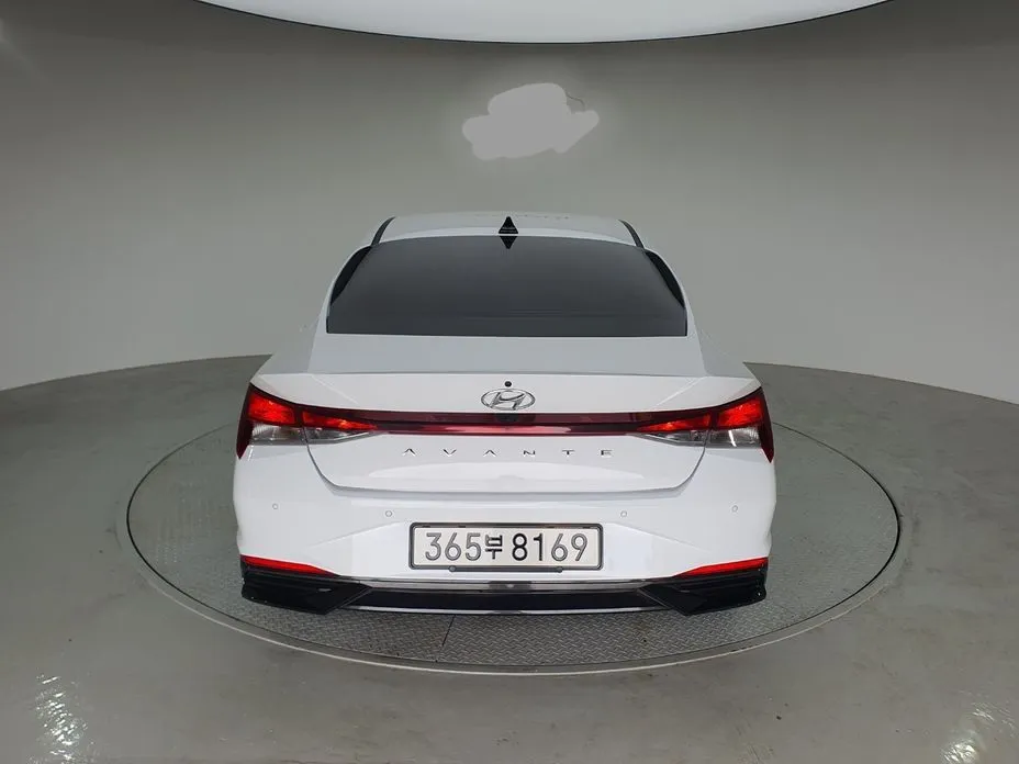 Hyundai AVANTE — фото 7