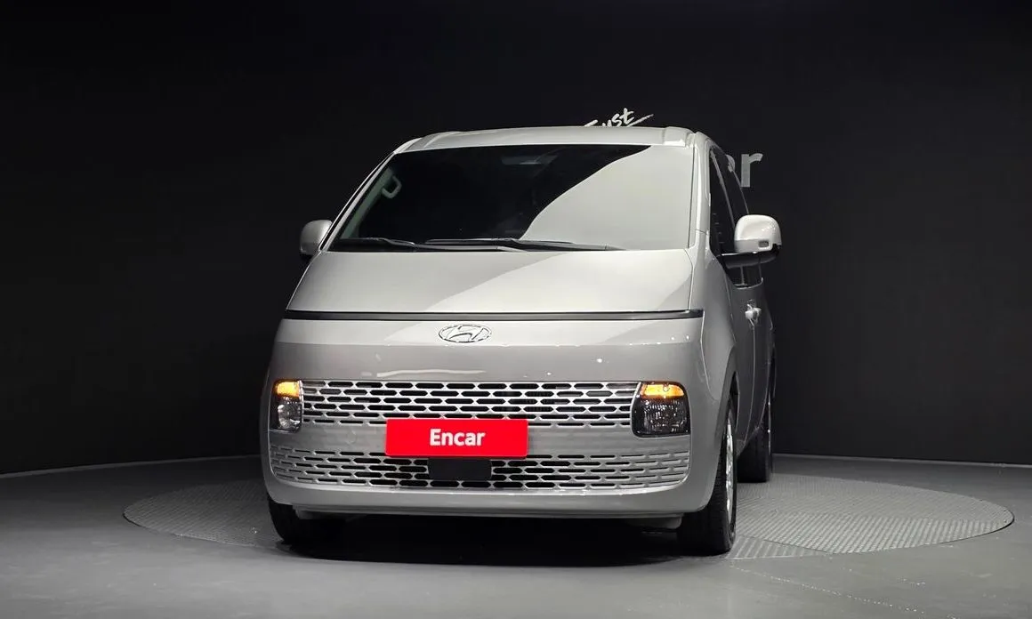 Hyundai Staria — фото 3