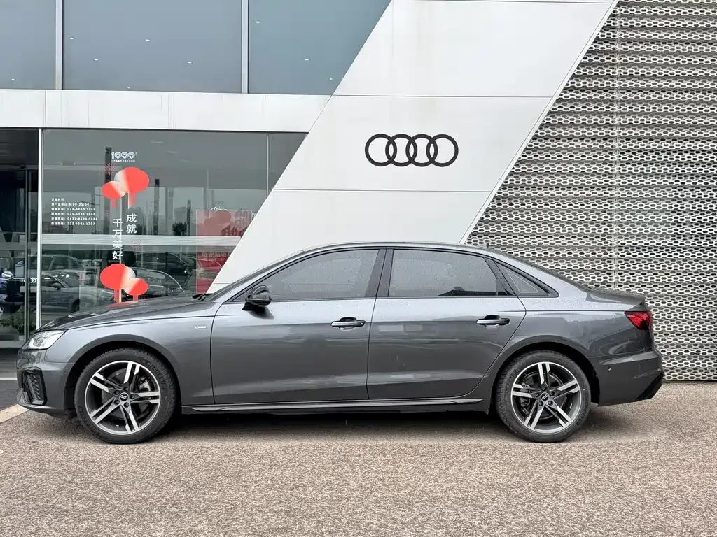 Audi A4L — фото 8
