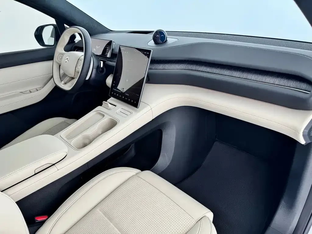 NIO ES6 — фото 9