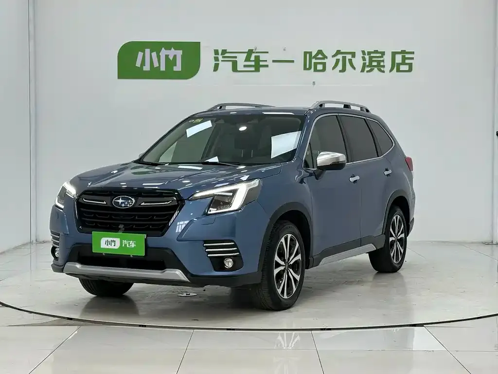 Subaru Forester — фото 1