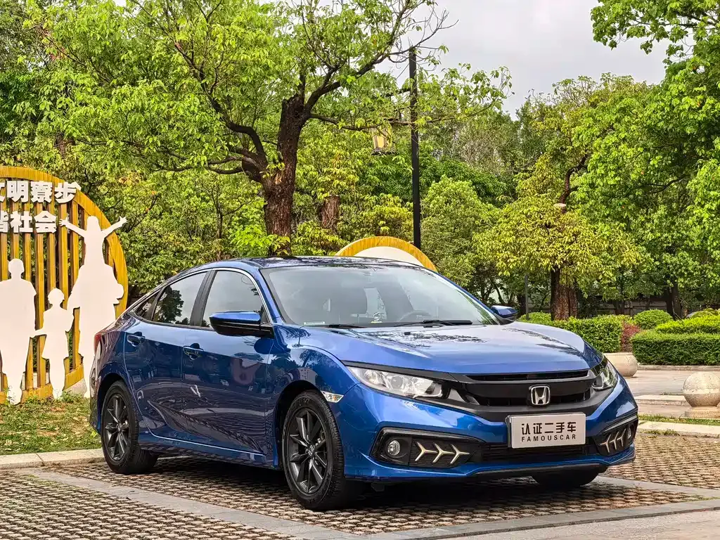 Honda Civic — фото 6