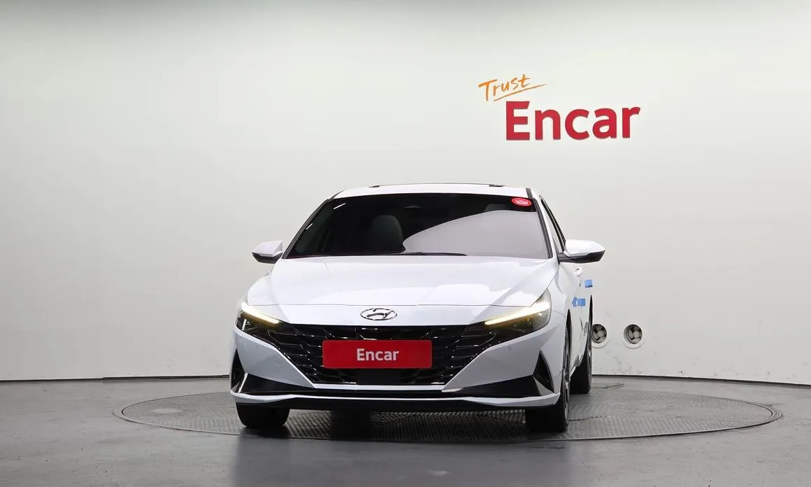 Hyundai AVANTE — фото 3