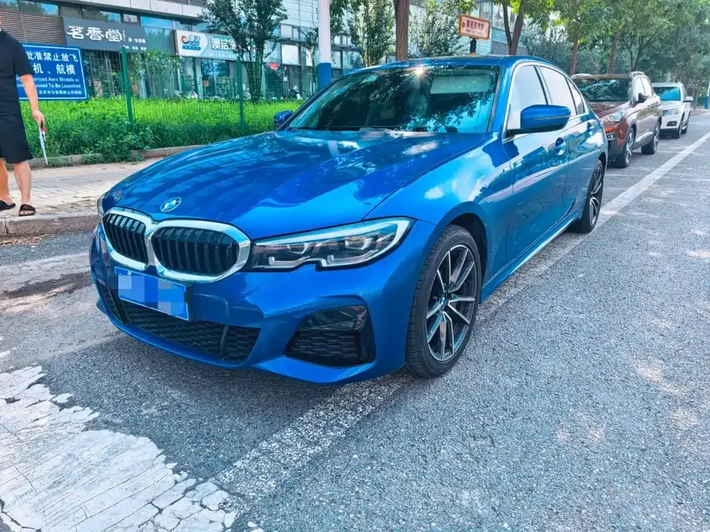 BMW 3 Series — фото 1