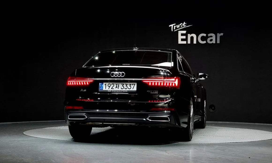 Audi A6 — фото 5