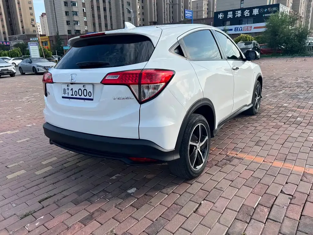Honda Vezel — фото 6