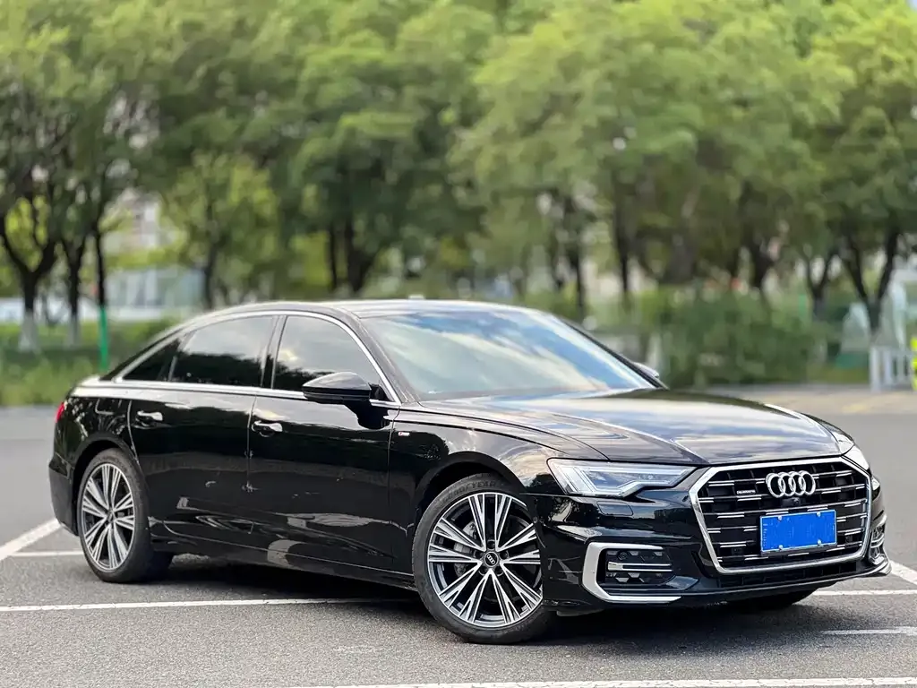 Audi A6L — фото 9