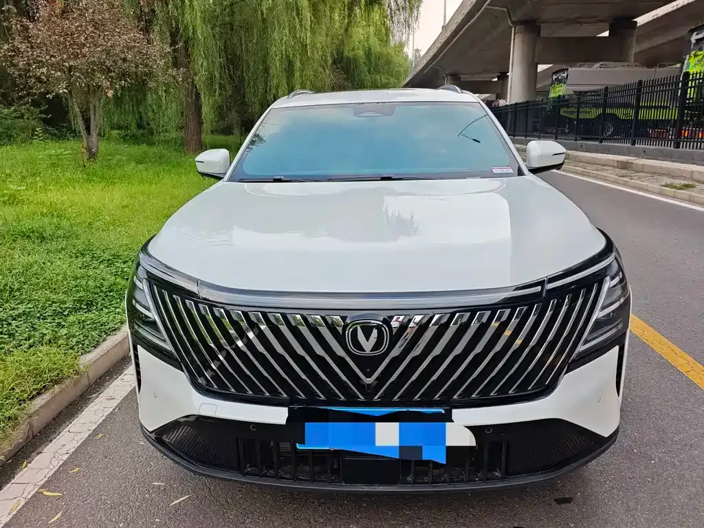 Changan CS75PLUS — фото 9