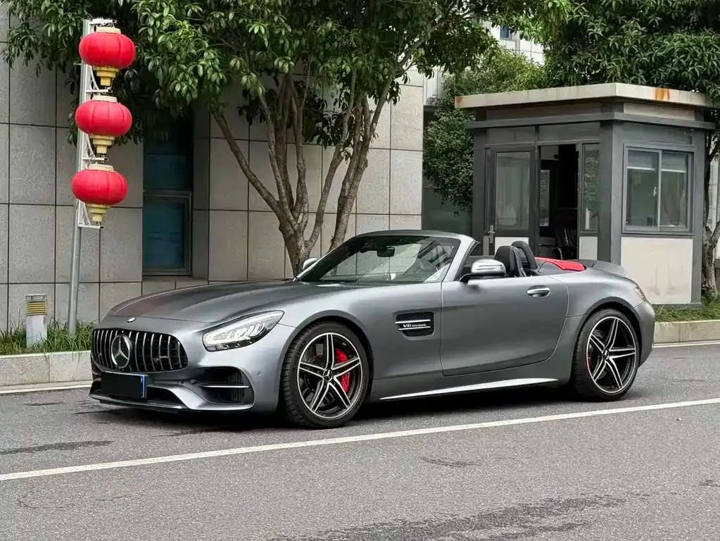 Mercedes-Benz AMG GT — фото 1