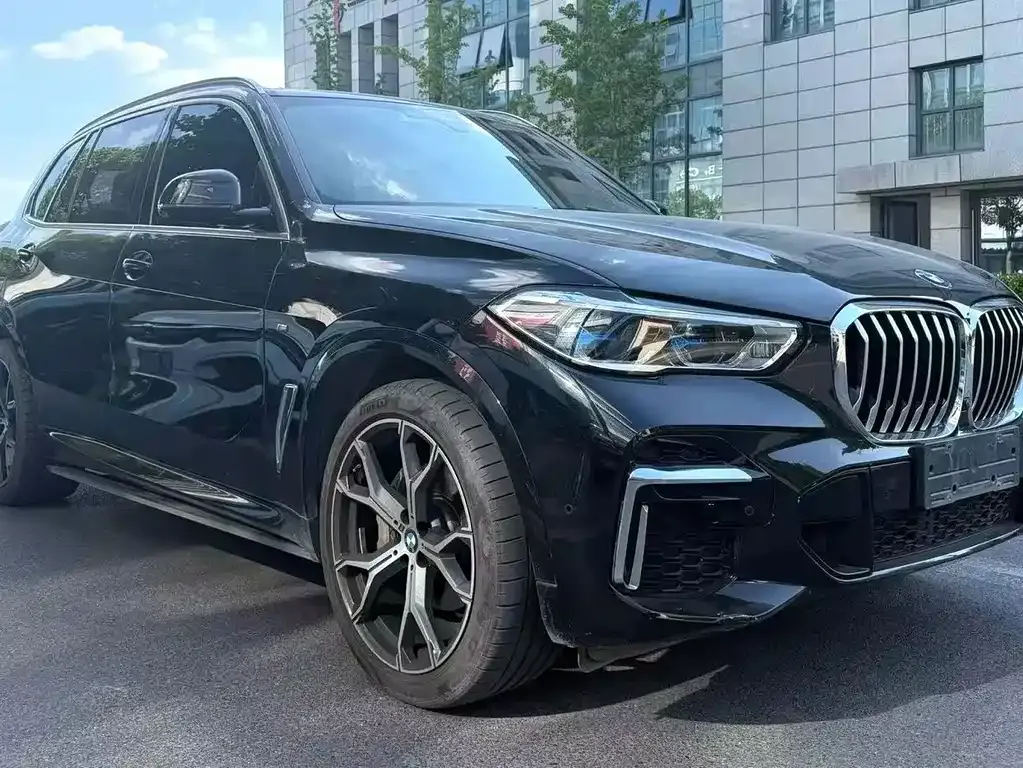 BMW X5 — фото 2