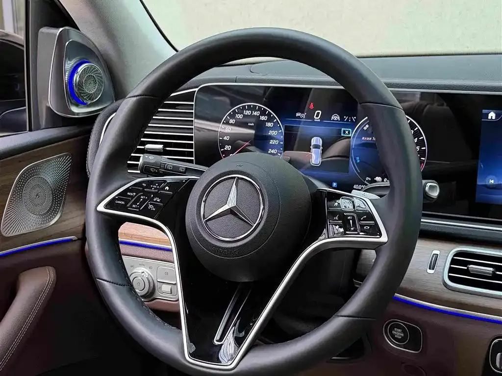 Mercedes-Benz GLE New Energy — фото 3