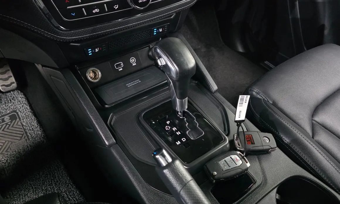 KG Mobility (Ssangyong) Rexton — фото 10