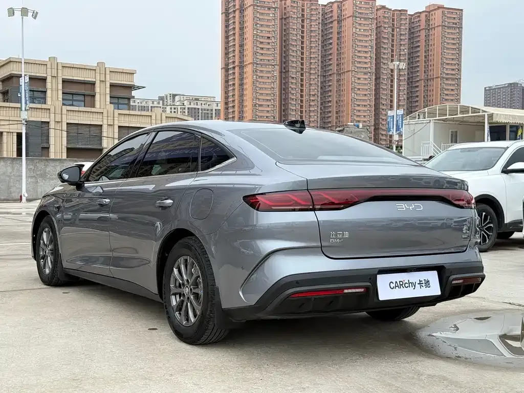 BYD Qin L — фото 2