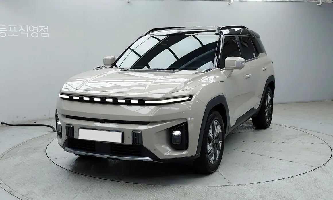 KG Mobility (Ssangyong) Torres — фото 1