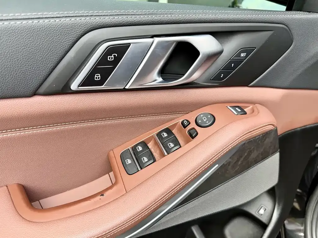 BMW X5 New Energy (Import) — фото 10