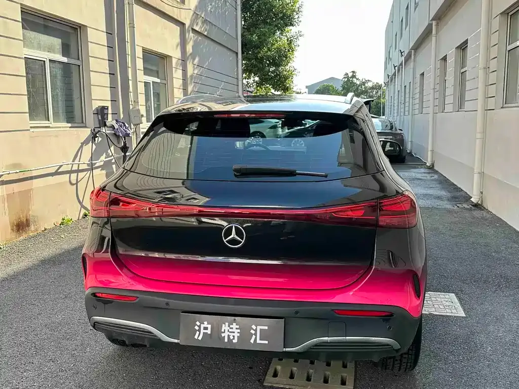 Mercedes-Benz EQA — фото 10