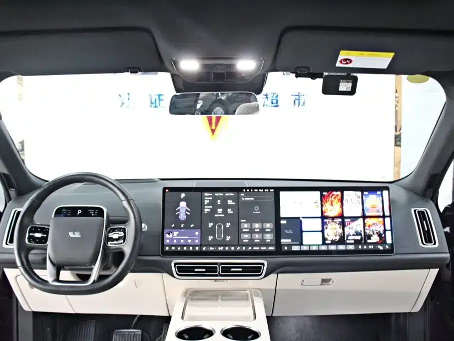 Li Auto L9 — фото 8