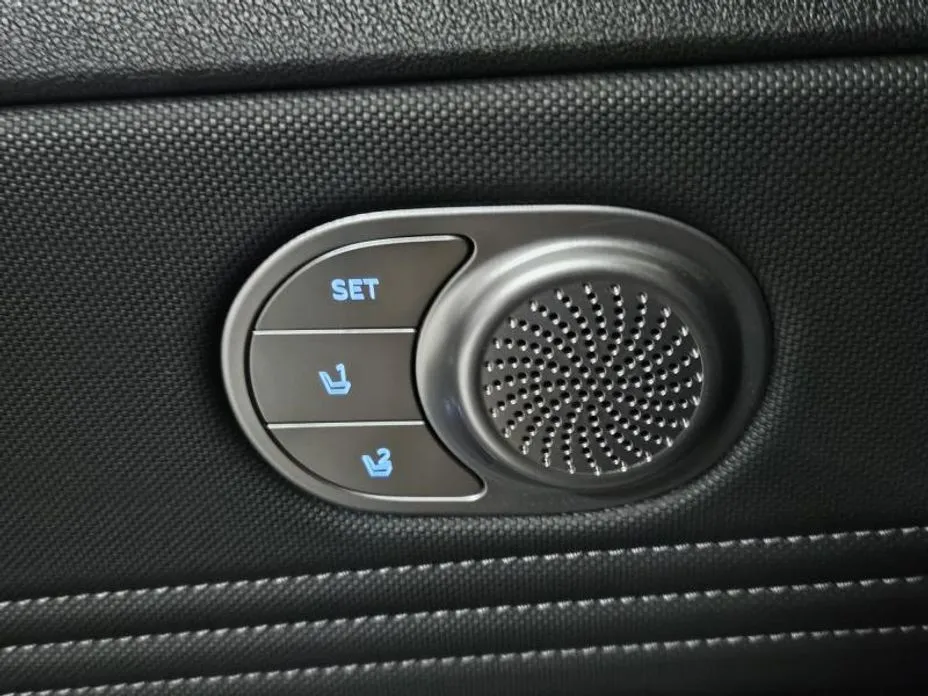 Hyundai AVANTE — фото 9