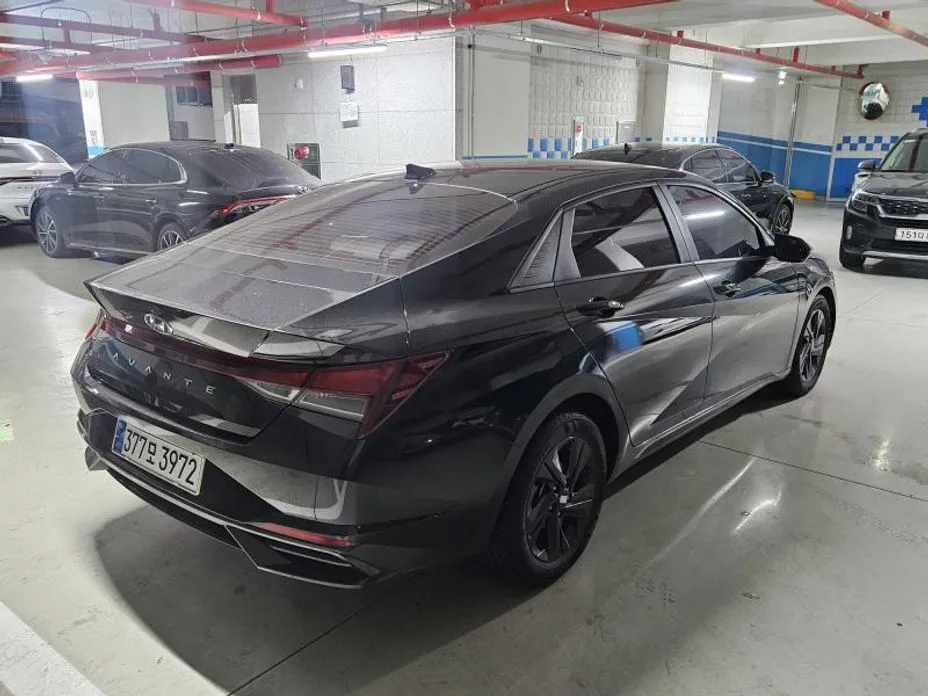 Hyundai AVANTE — фото 7