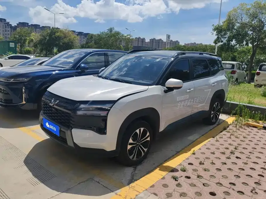 Wuling 星光560新能源 — фото 1