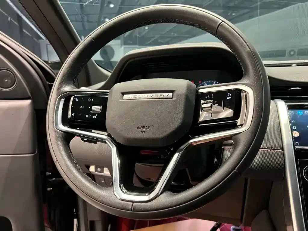 Land Rover Discovery Sport — фото 2