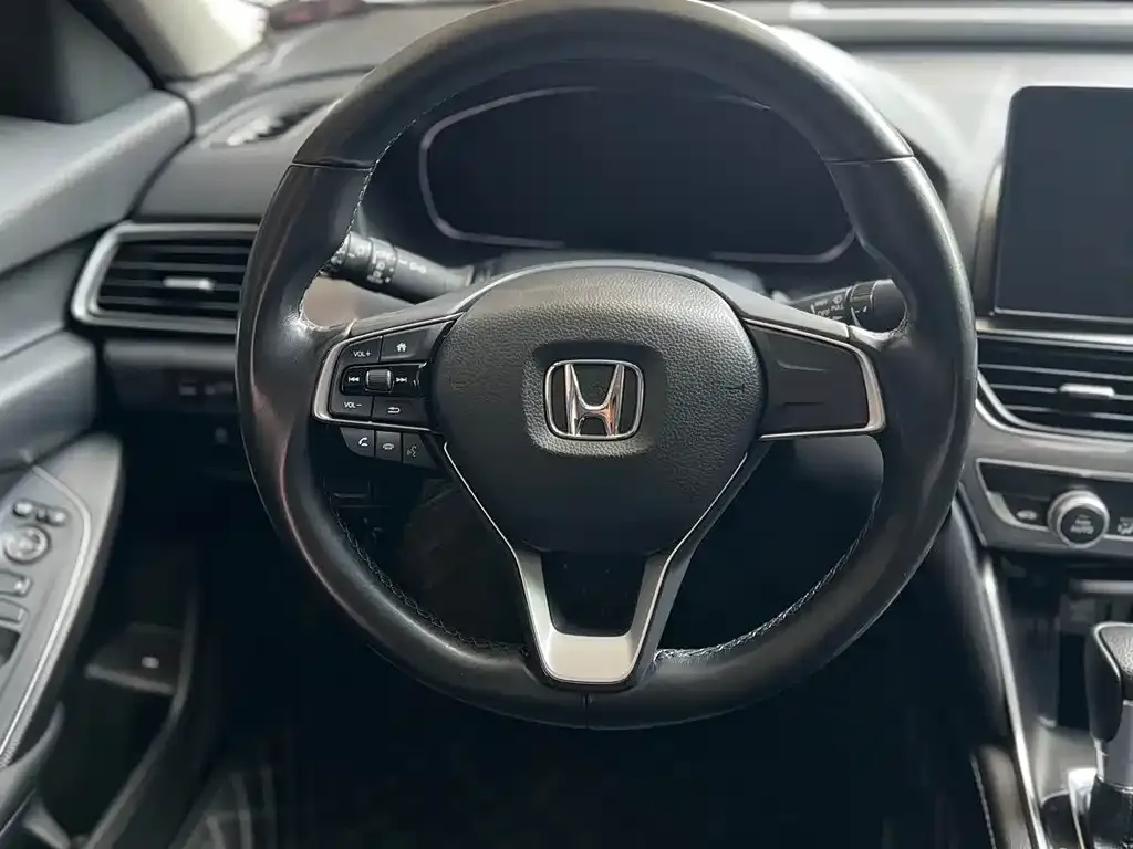 Honda Accord — фото 5