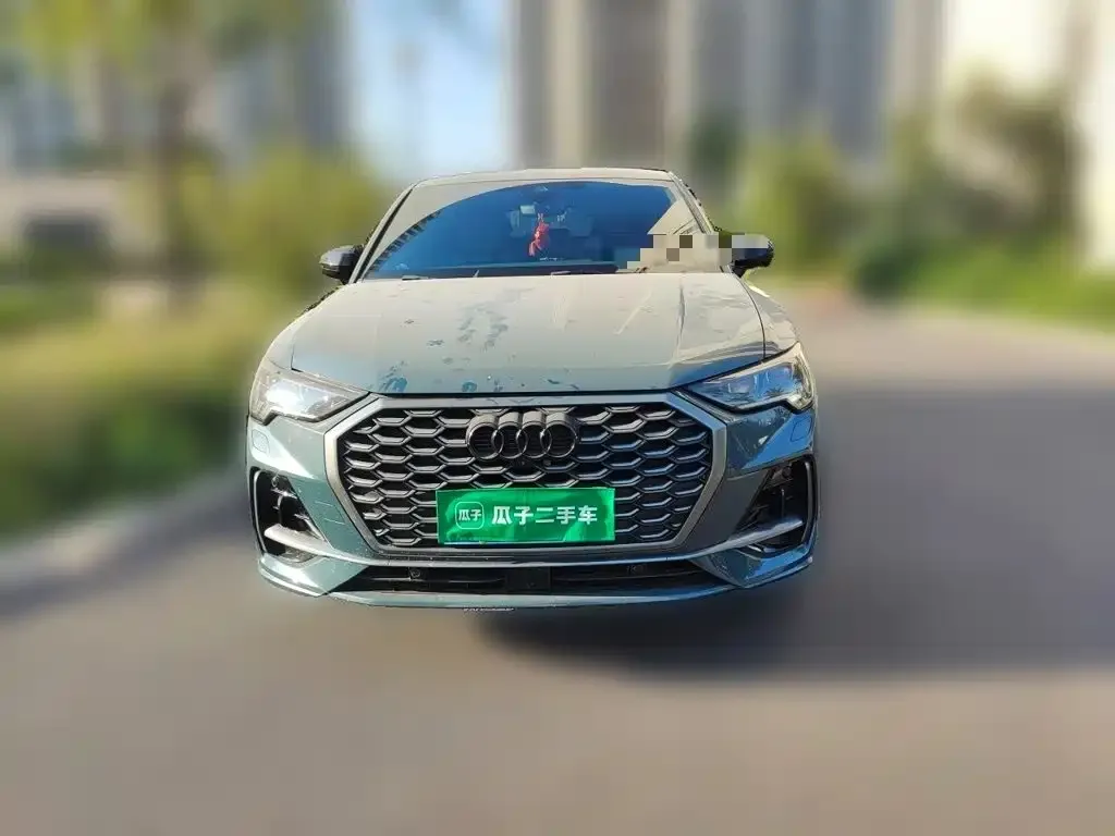 Audi Q3 Sportback — фото 3
