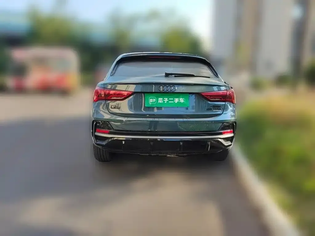 Audi Q3 Sportback — фото 2