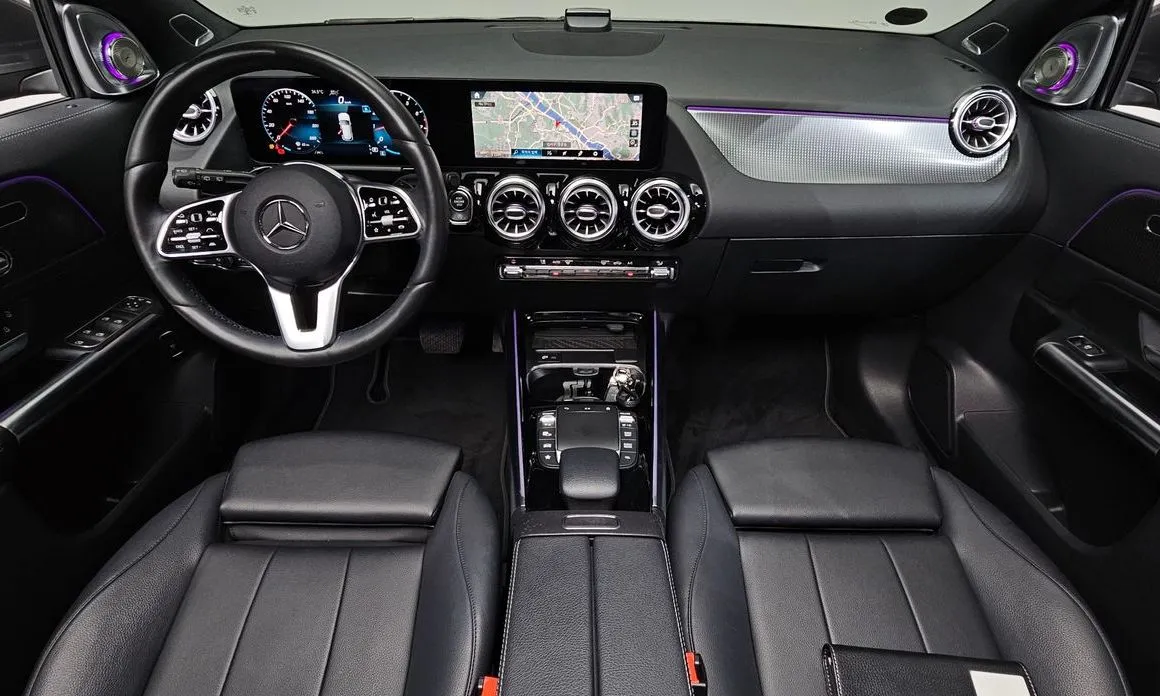 Mercedes-Benz GLA-Class — фото 10