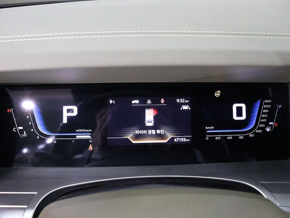 KG Mobility (Ssangyong) Torres — фото 4