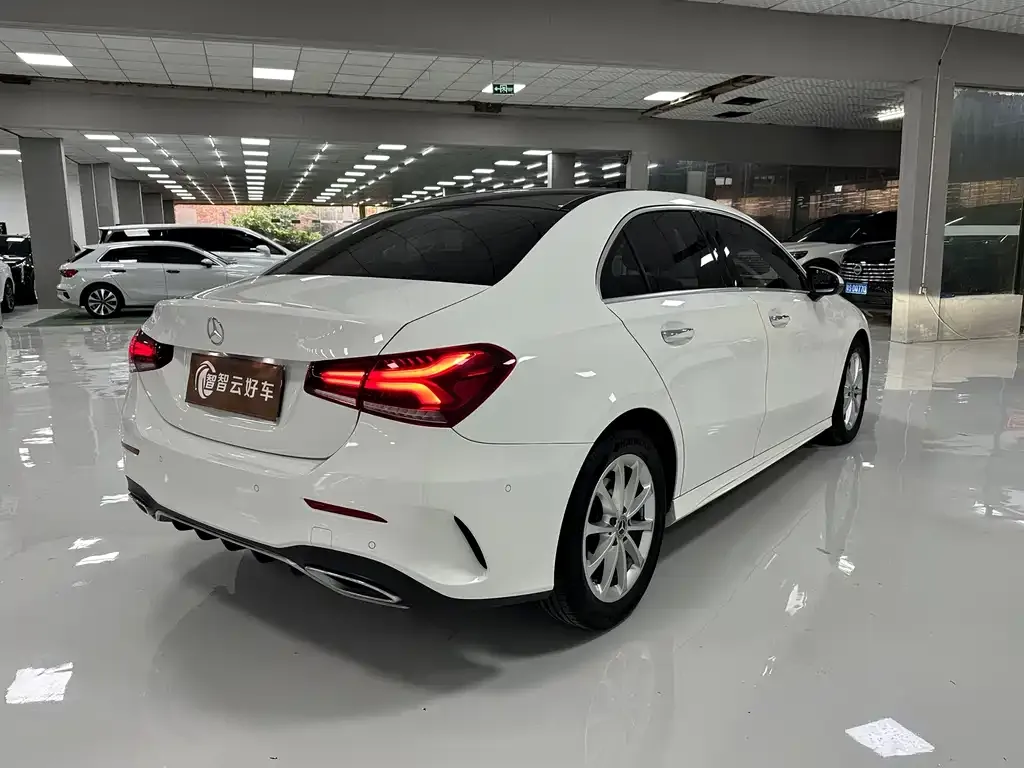 Mercedes-Benz A-Class — фото 5
