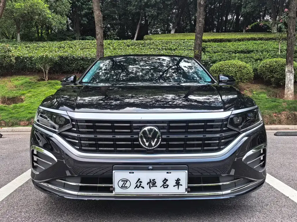 Volkswagen Passat — фото 7