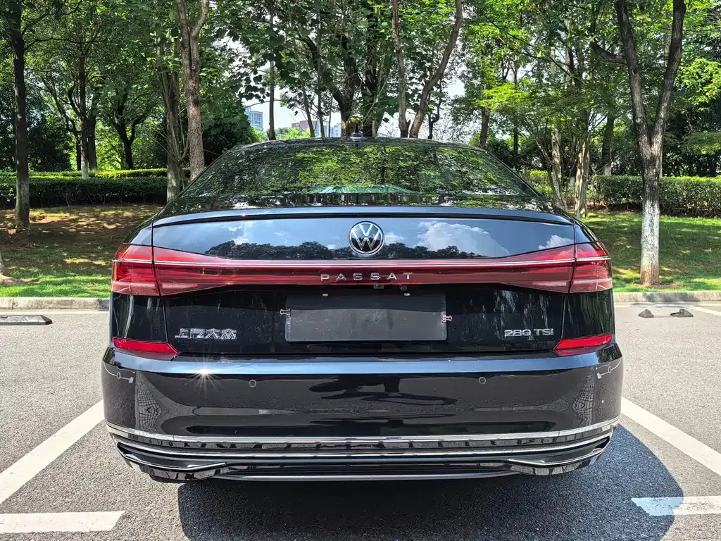 Volkswagen Passat — фото 3