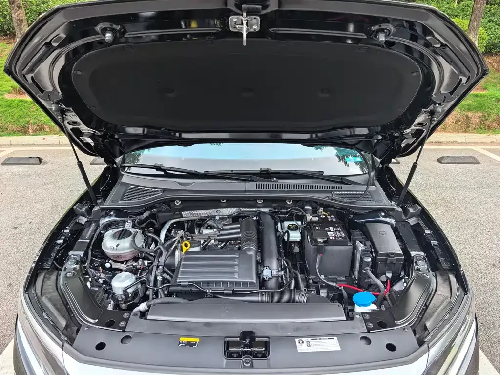 Volkswagen Passat — фото 4