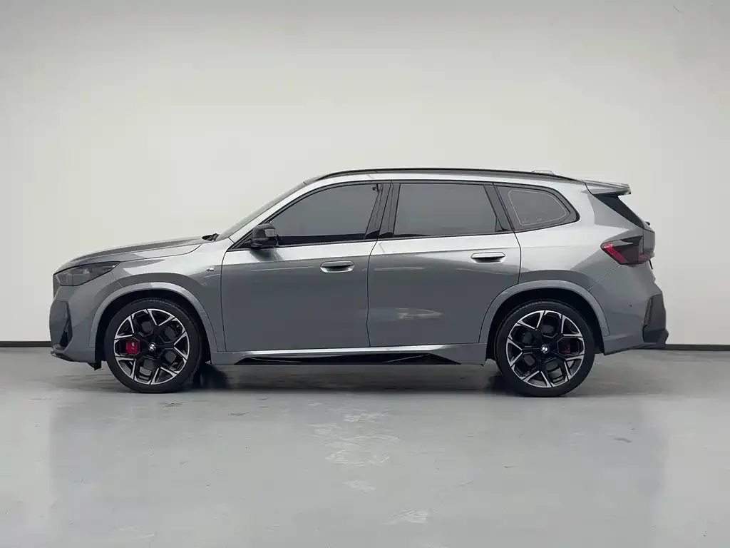 BMW X1 M35Li — фото 10
