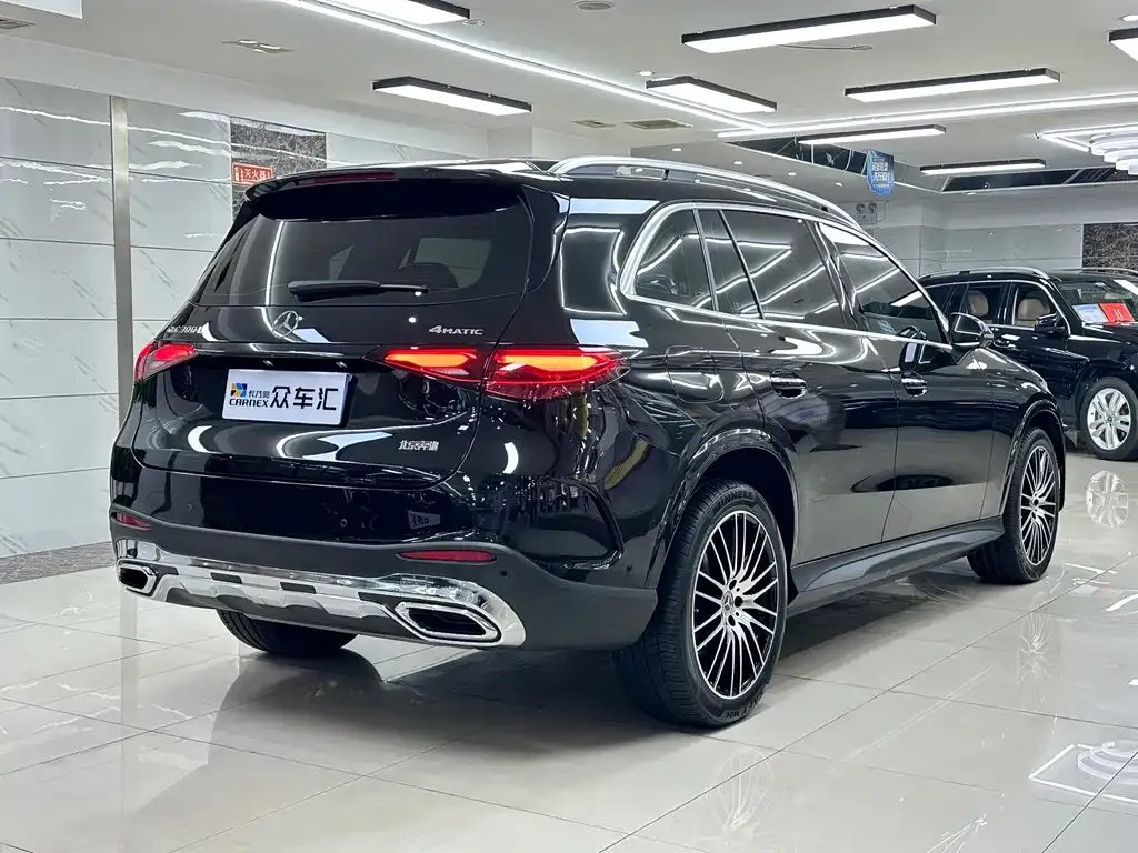 Mercedes-Benz GLC — фото 5