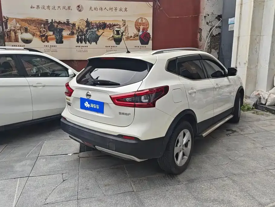Nissan Qashqai — фото 5