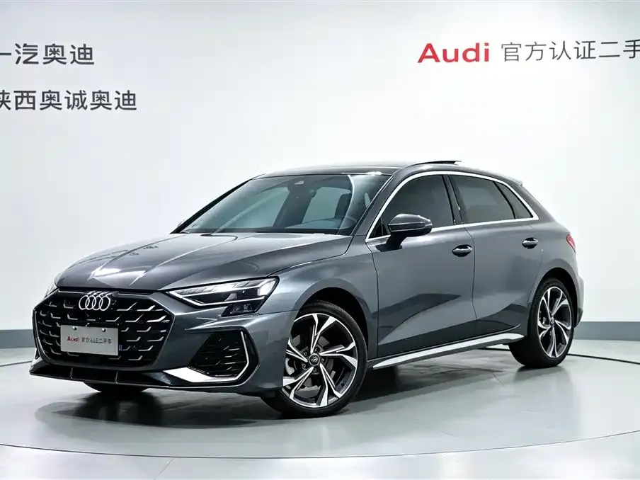 Audi A3 — фото 1