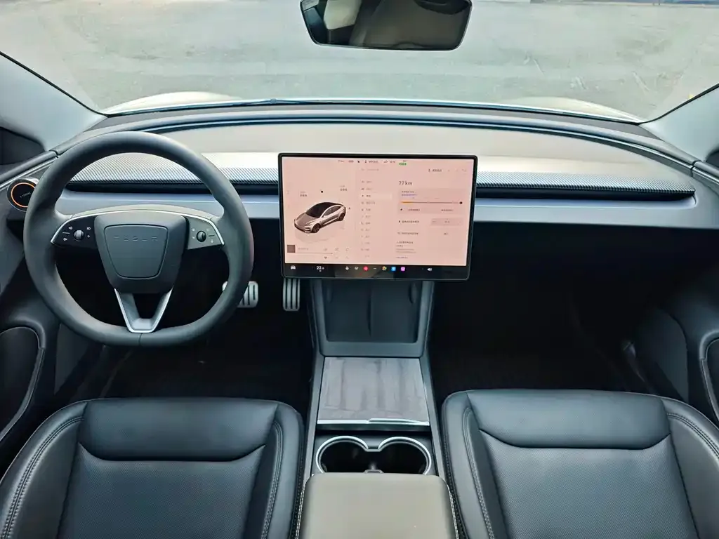 Tesla Model 3 — фото 2