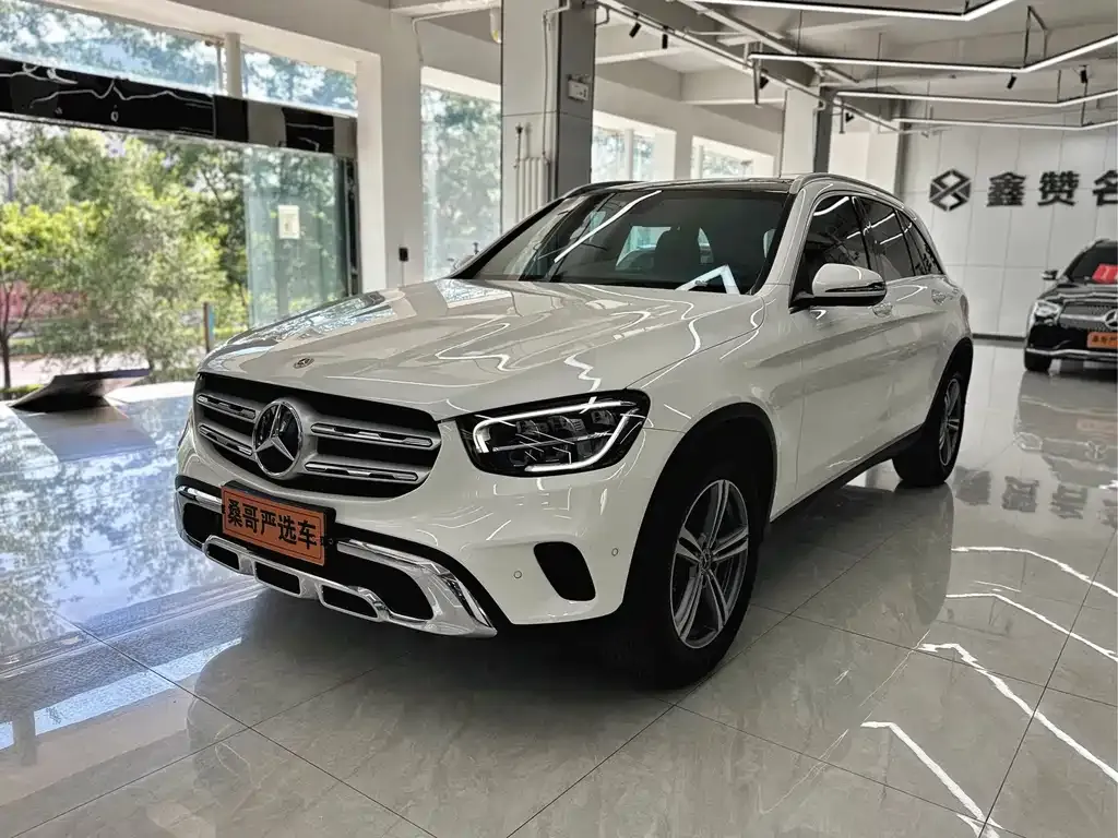 Mercedes-Benz GLC — фото 1