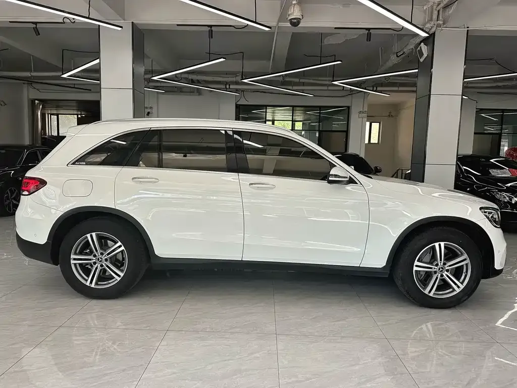 Mercedes-Benz GLC — фото 3