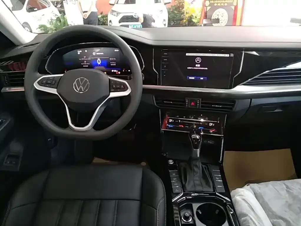 Volkswagen 帕萨特插电混动 — фото 4