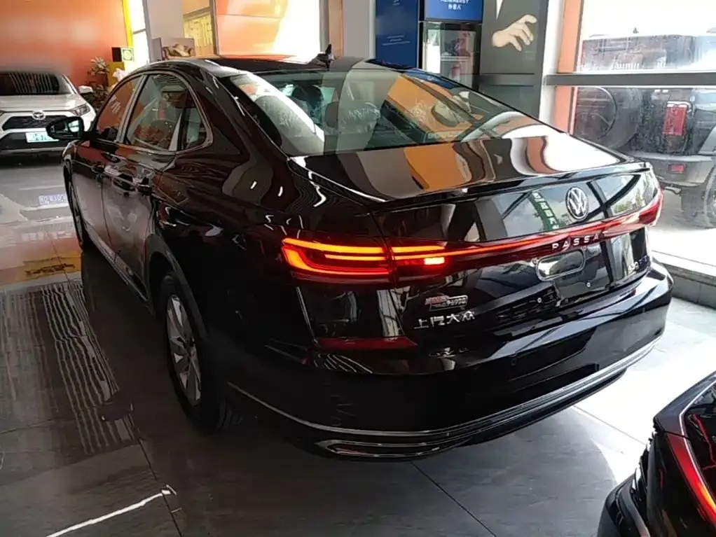 Volkswagen 帕萨特插电混动 — фото 5