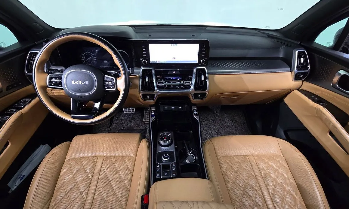 Kia Sorento — фото 9