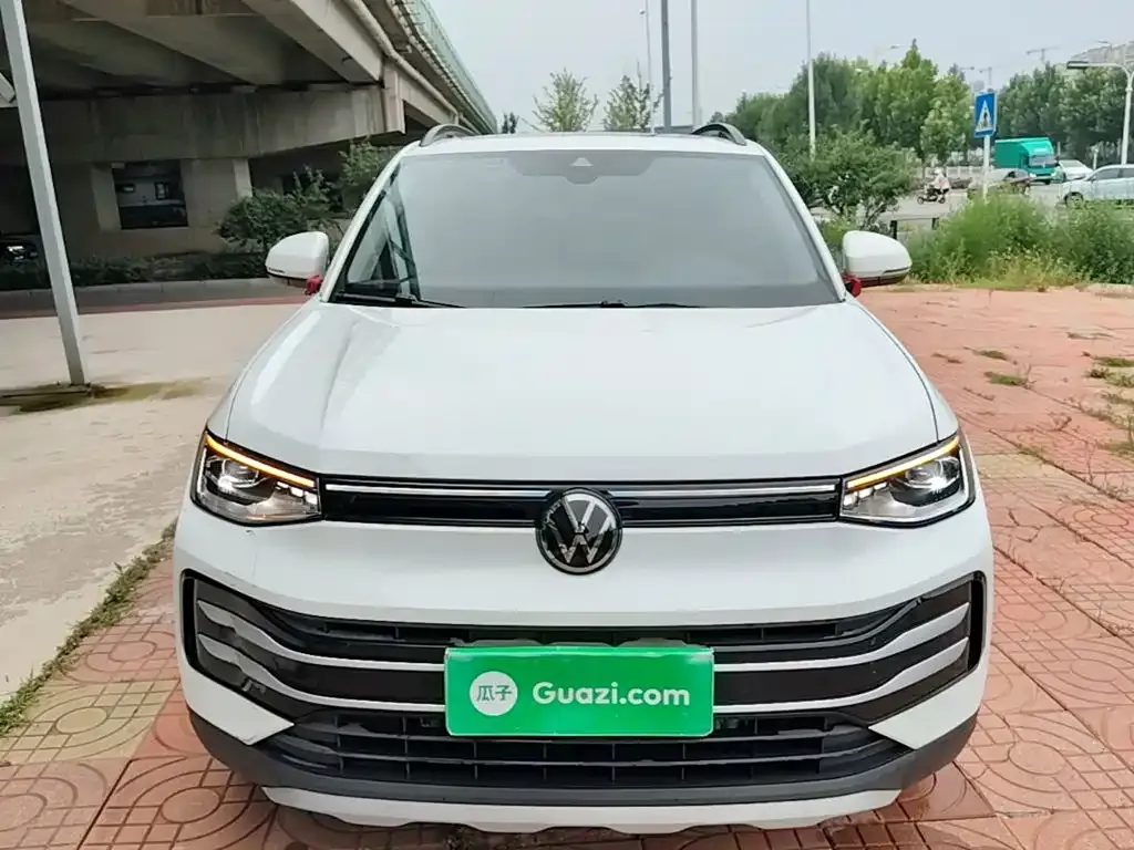Volkswagen Tharu — фото 4