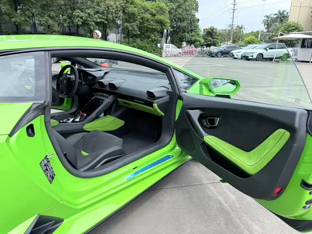 Lamborghini Huracan — фото 4