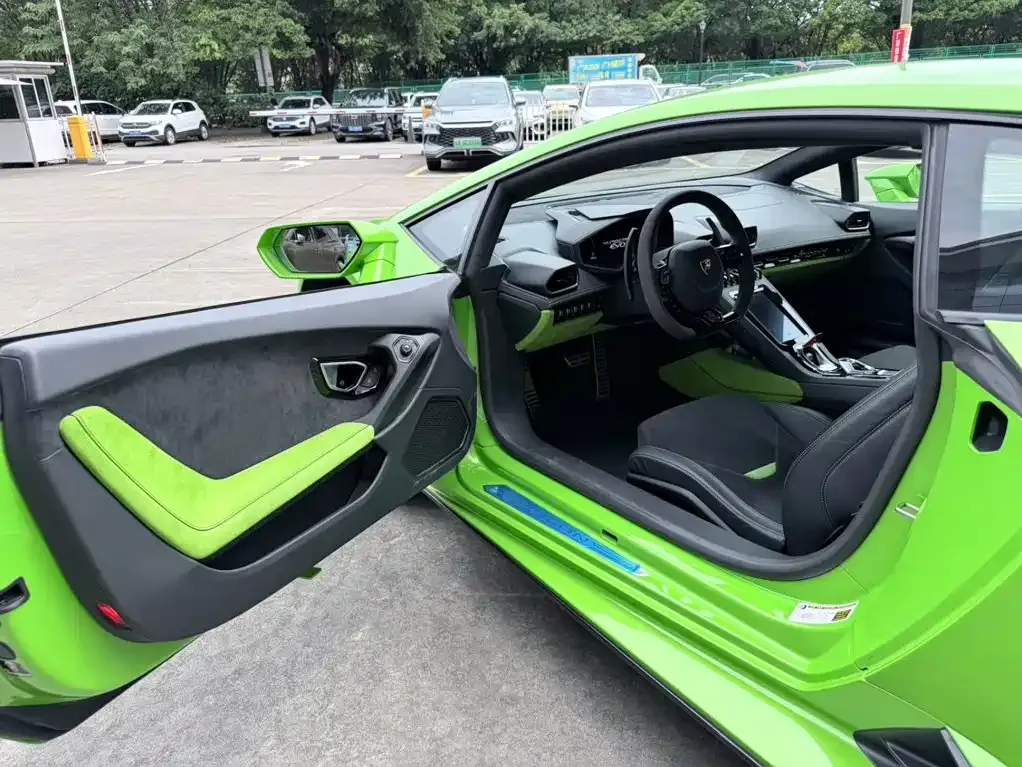 Lamborghini Huracan — фото 2