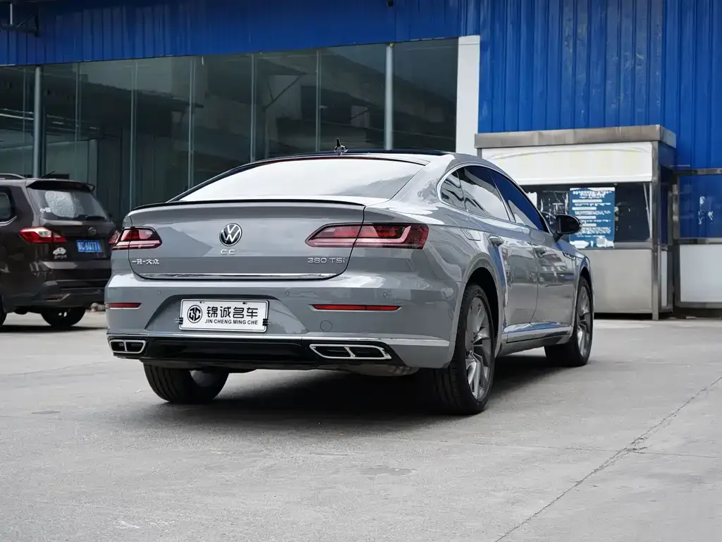 Volkswagen CC — фото 9