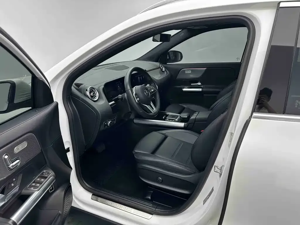Mercedes-Benz GLA — фото 4