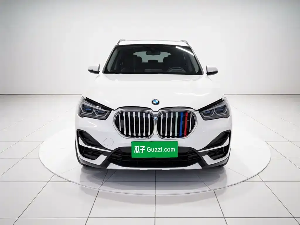 BMW X1 — фото 2